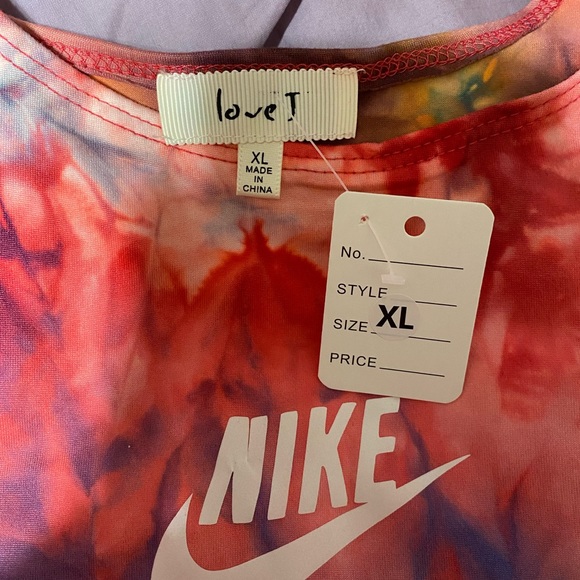 Nike tie dye crop tank - Picture 3 of 3